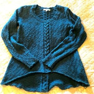 Cabi Super soft lightweight sweater